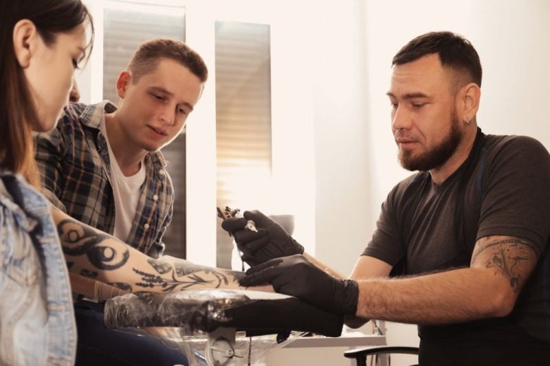 How-Long-Is-A-Tattoo-Apprenticeship