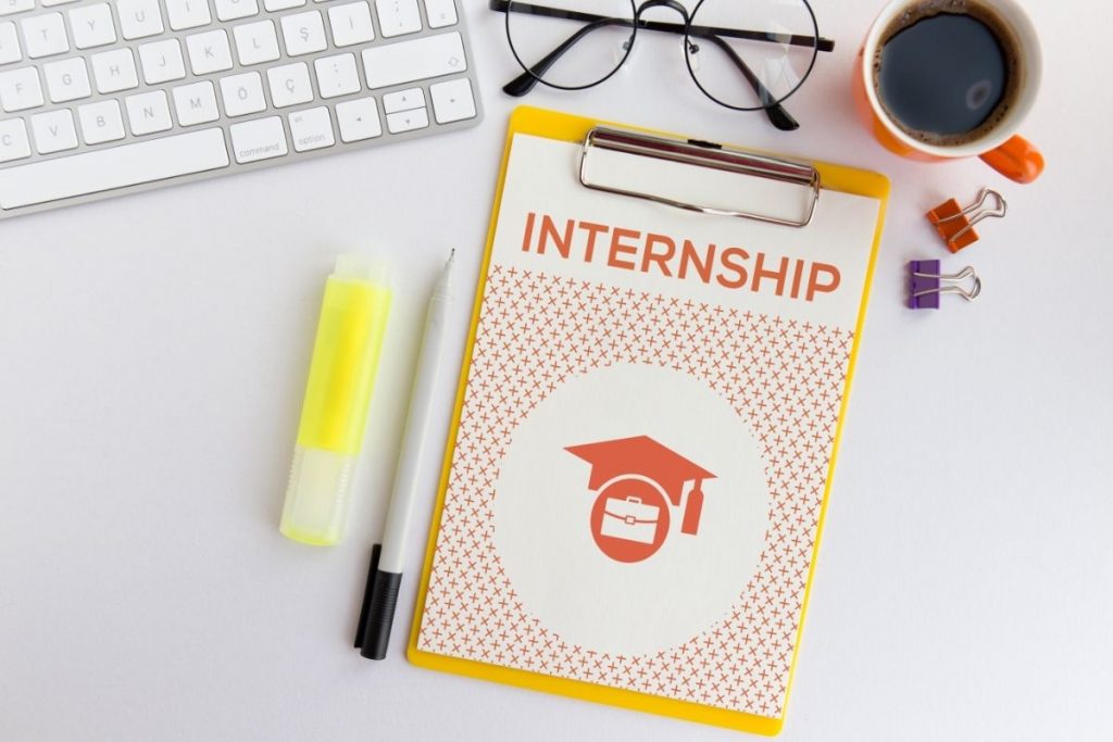 How To Get An Internship